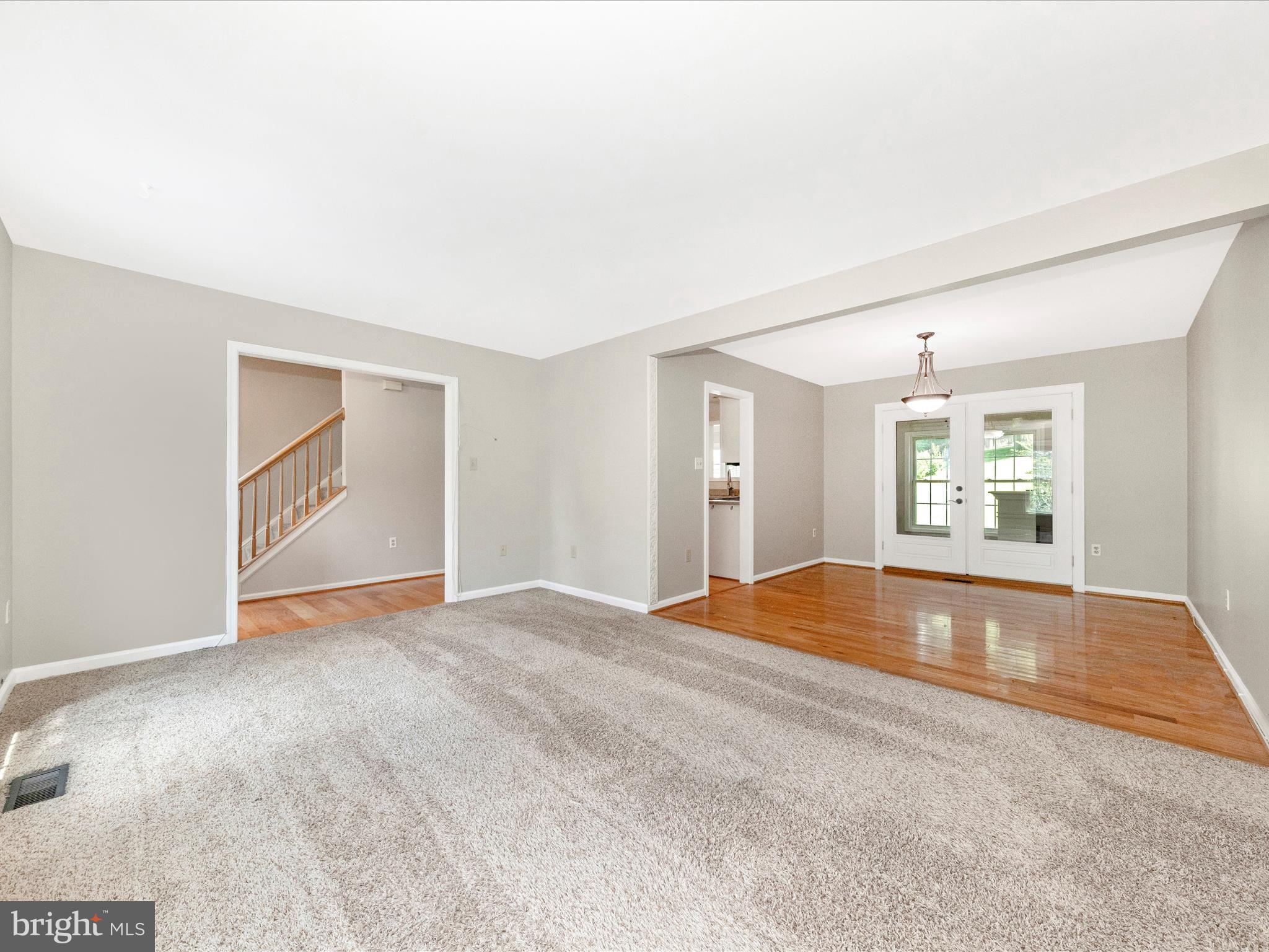 17 Terrace Ave