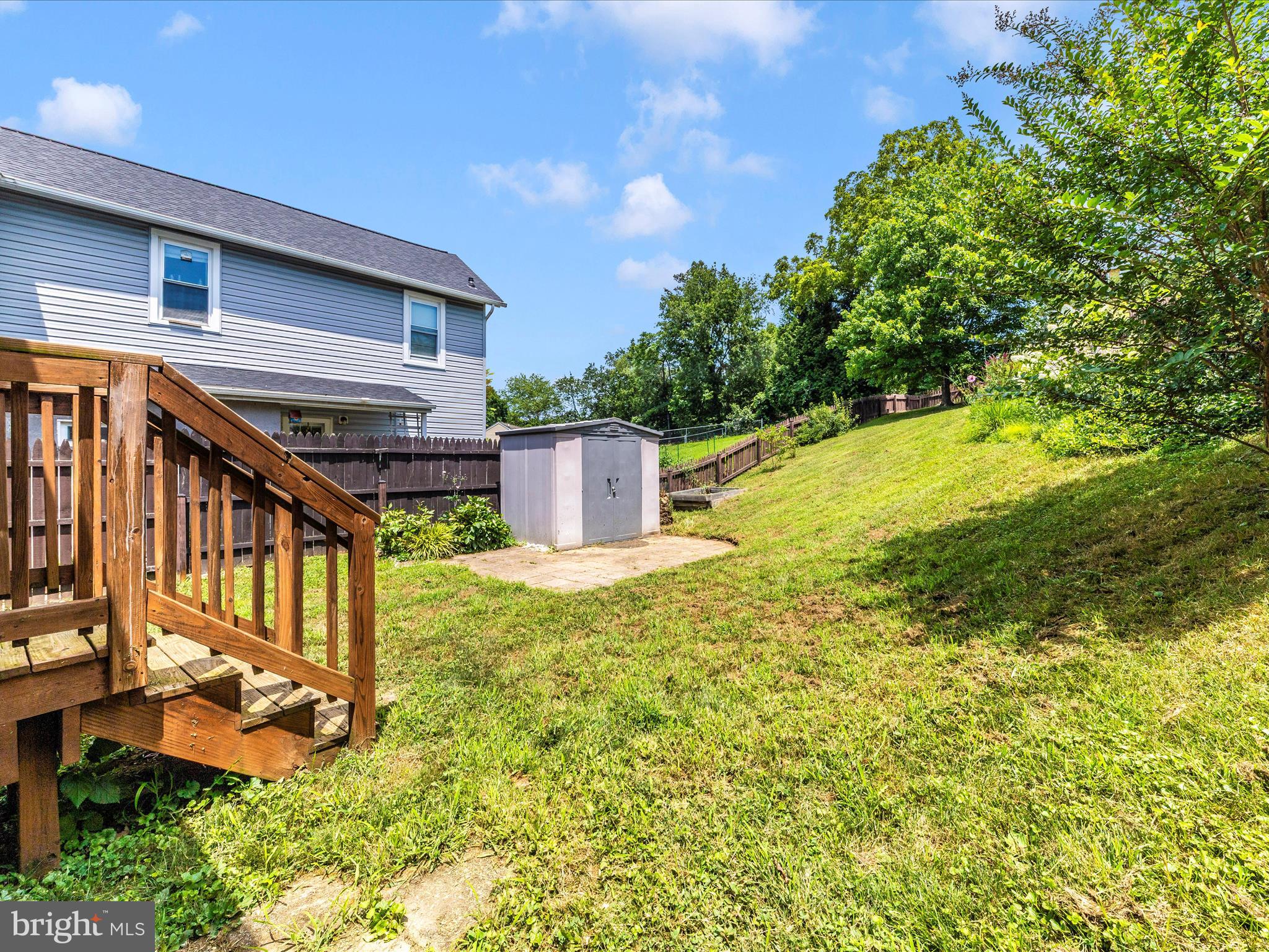 17 Terrace Ave