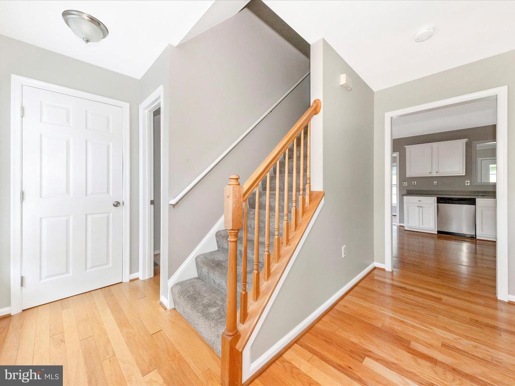 17 Terrace Ave