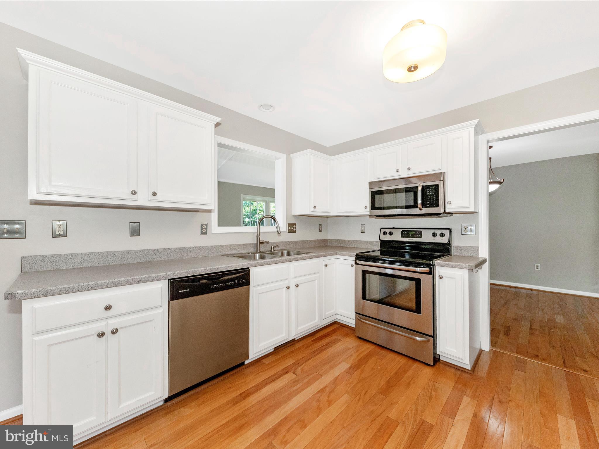 17 Terrace Ave