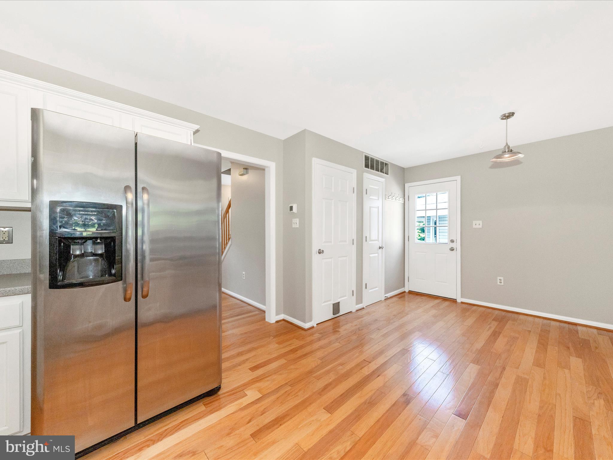 17 Terrace Ave