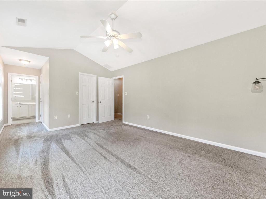 17 Terrace Ave