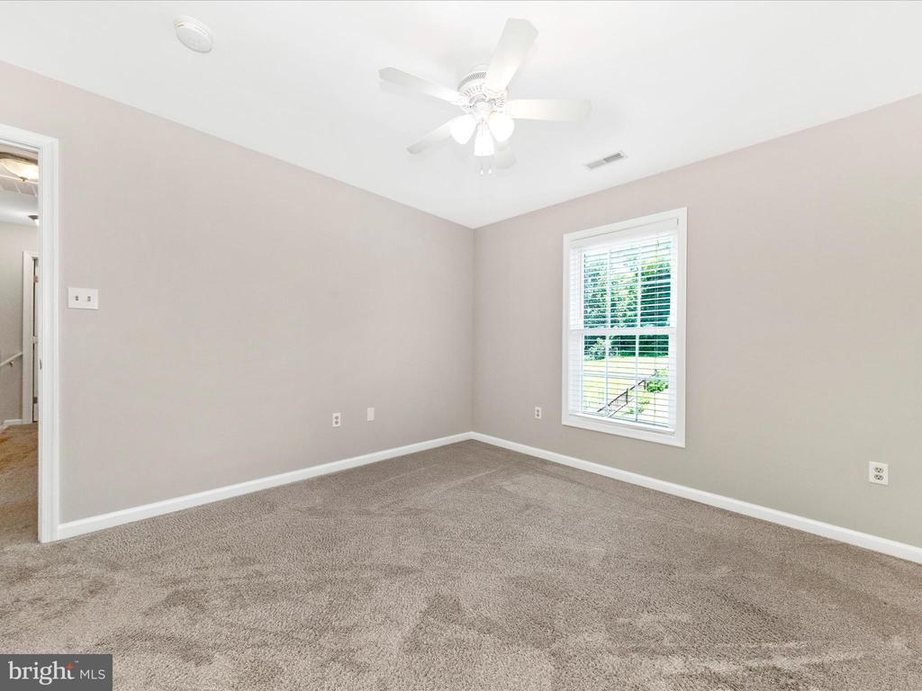 17 Terrace Ave