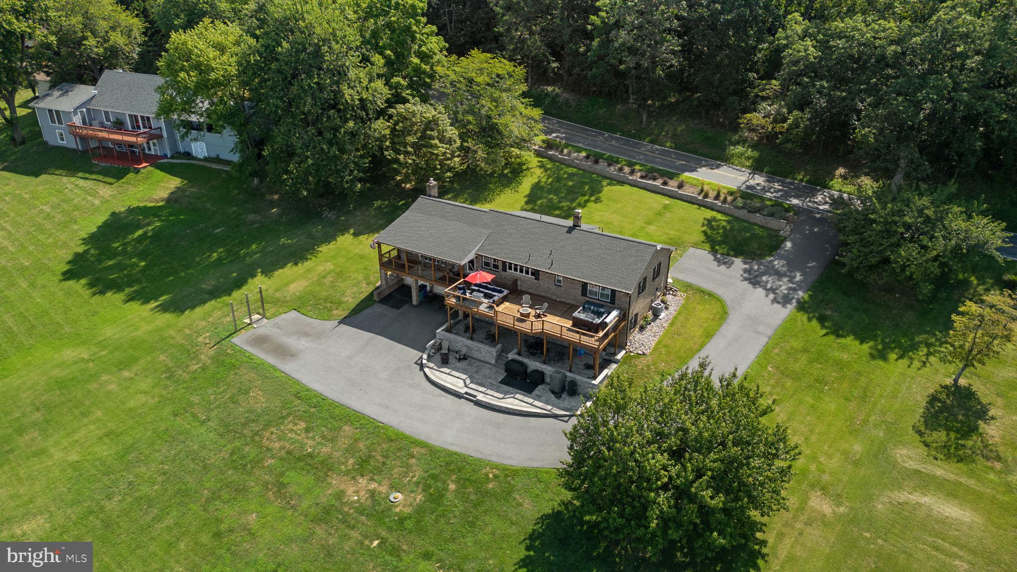 4514 Cherry Ln