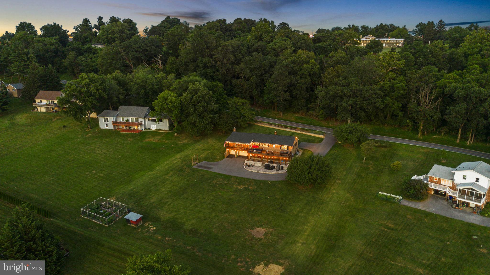 4514 Cherry Ln