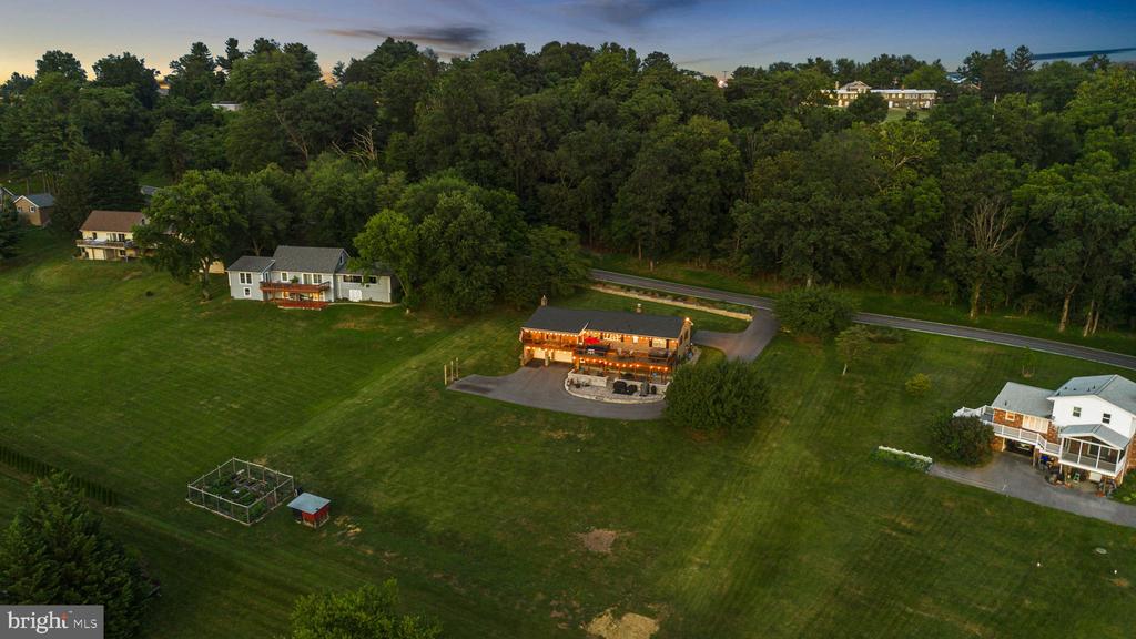 4514 Cherry Ln