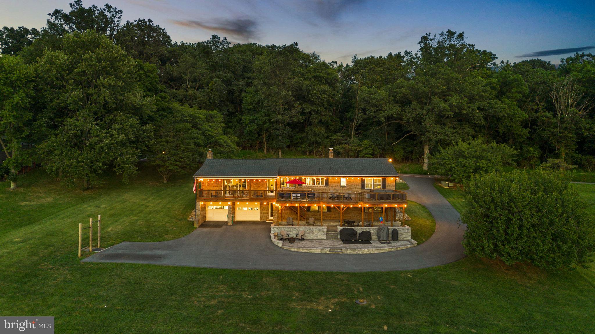 4514 Cherry Ln