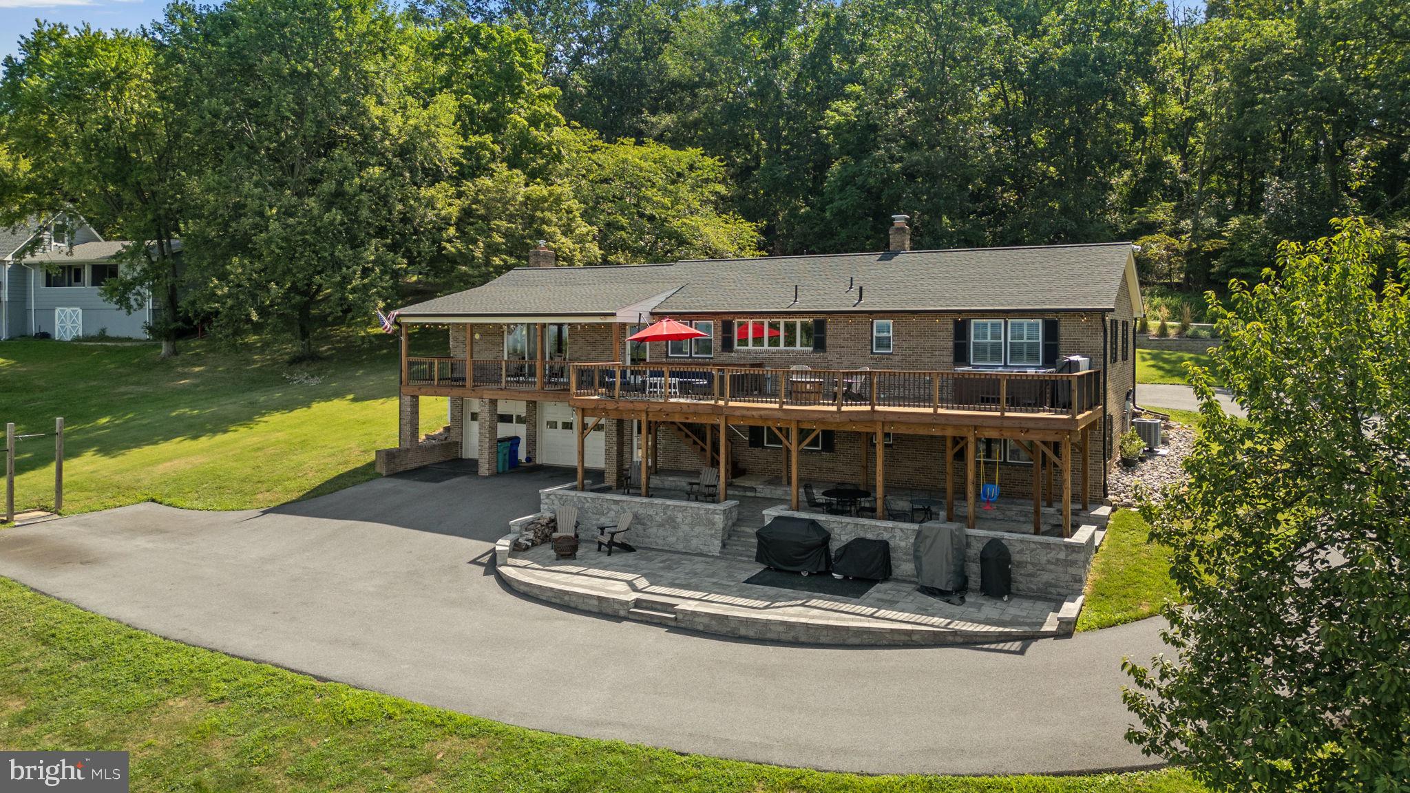 4514 Cherry Ln