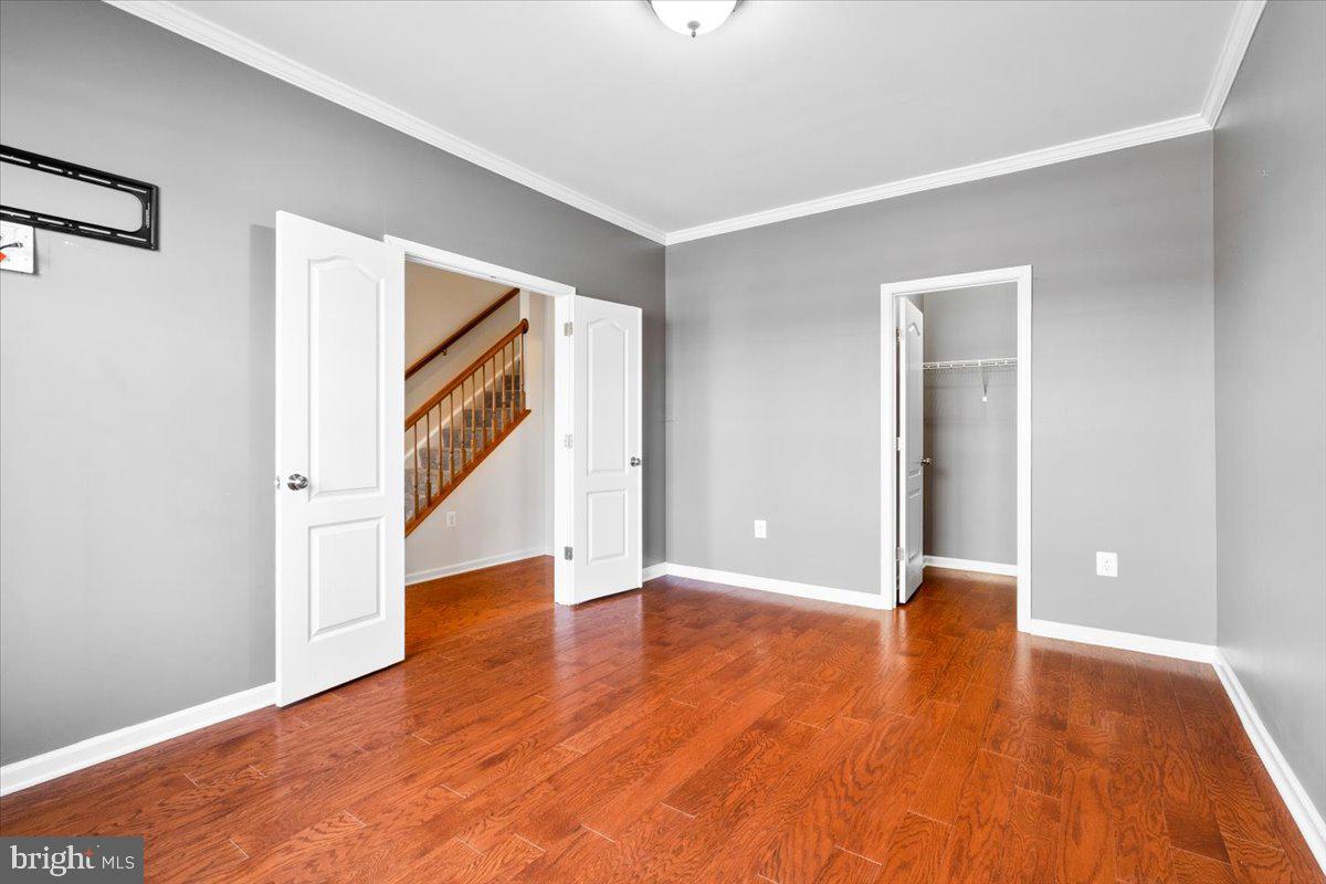 6395 WALCOTT LN