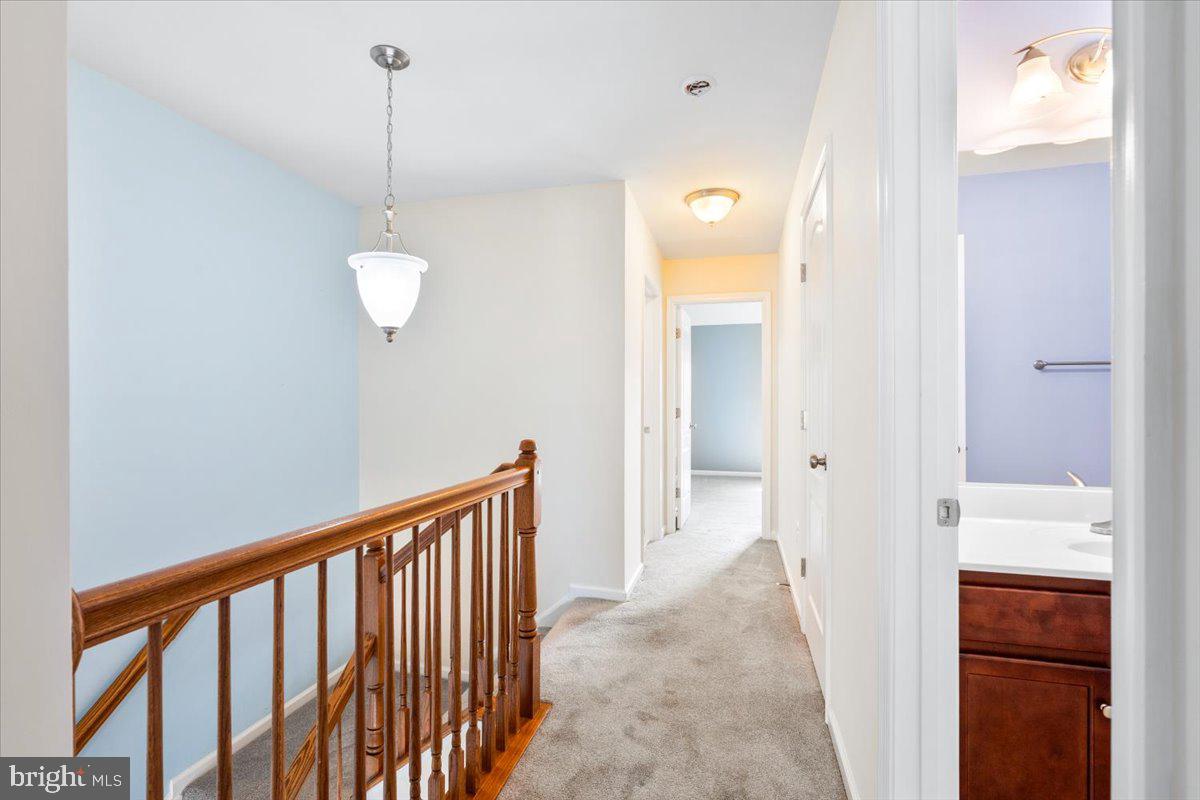 6395 WALCOTT LN