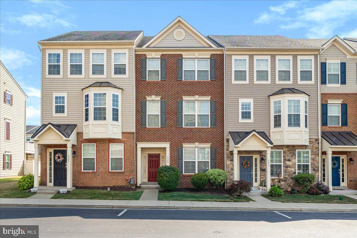 6395 WALCOTT LN