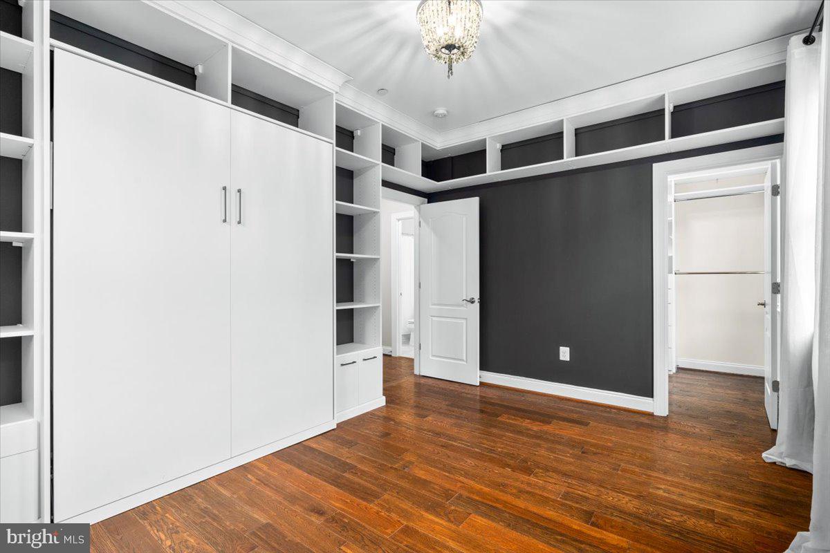 42 MAXWELL SQ #32