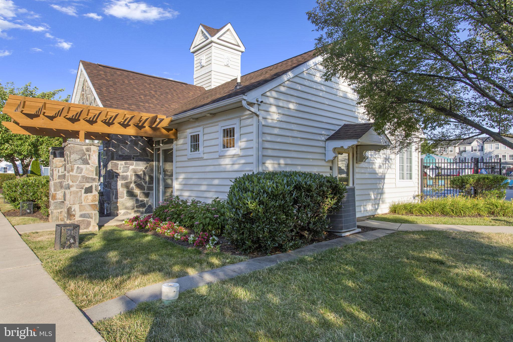 5089 STAPLETON TERRACE