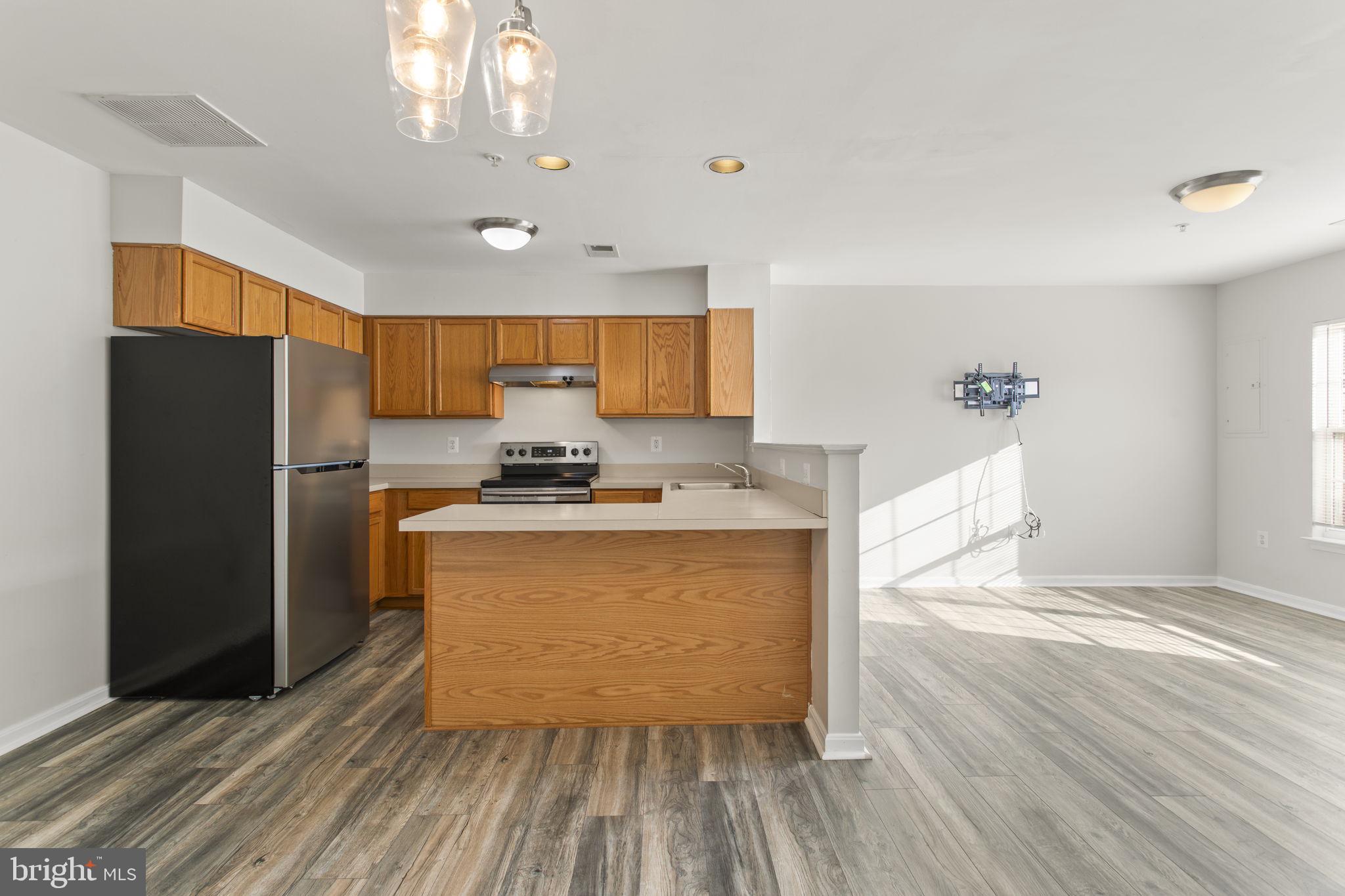 5089 STAPLETON TERRACE