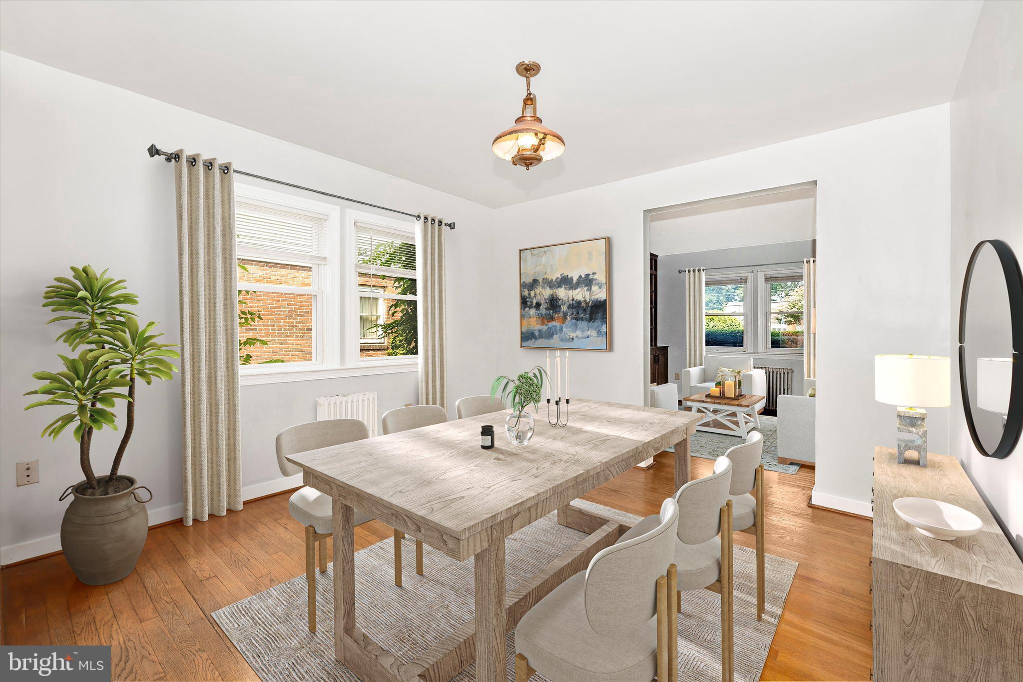 412 Lee Pl