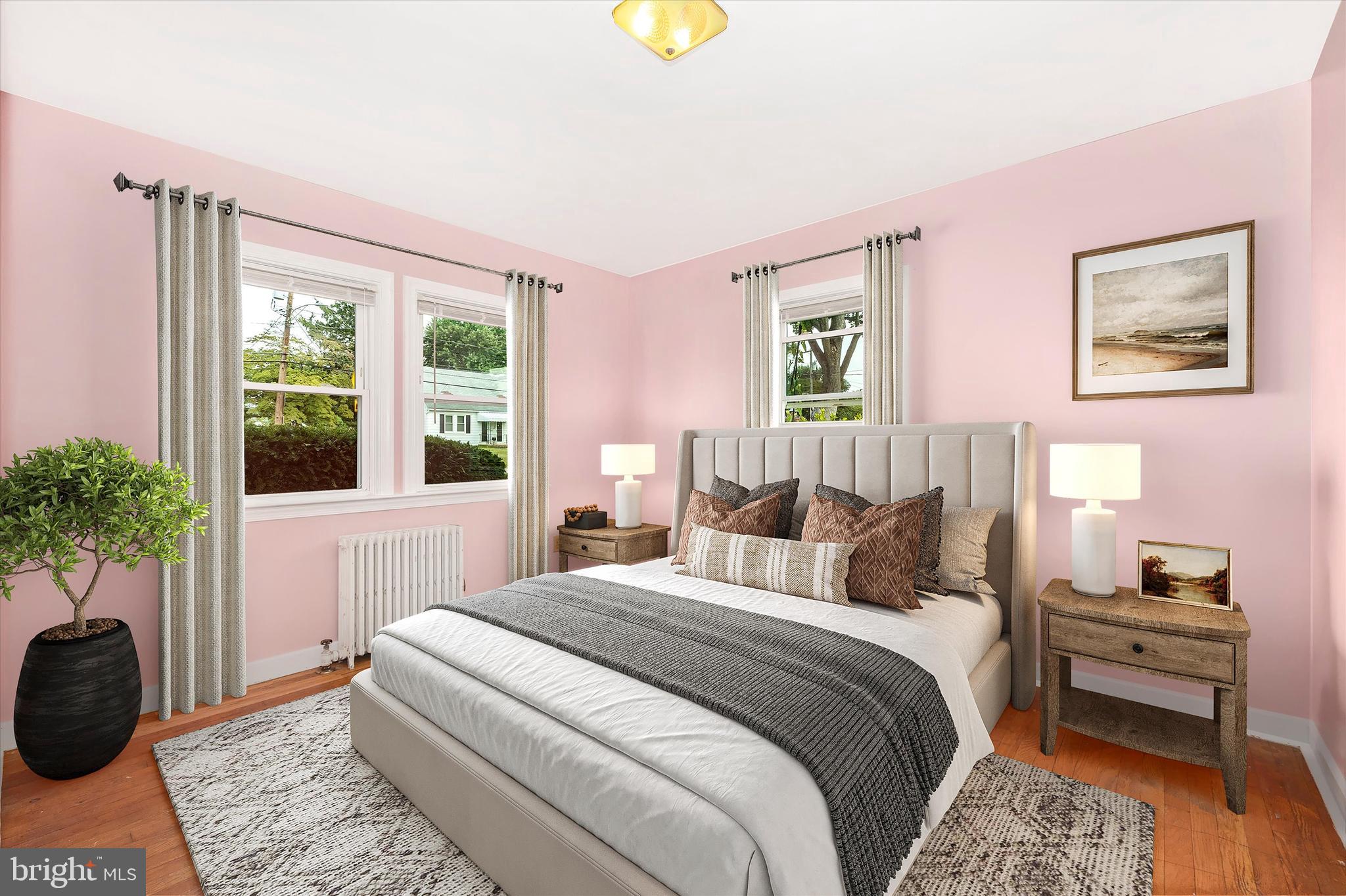 412 Lee Pl