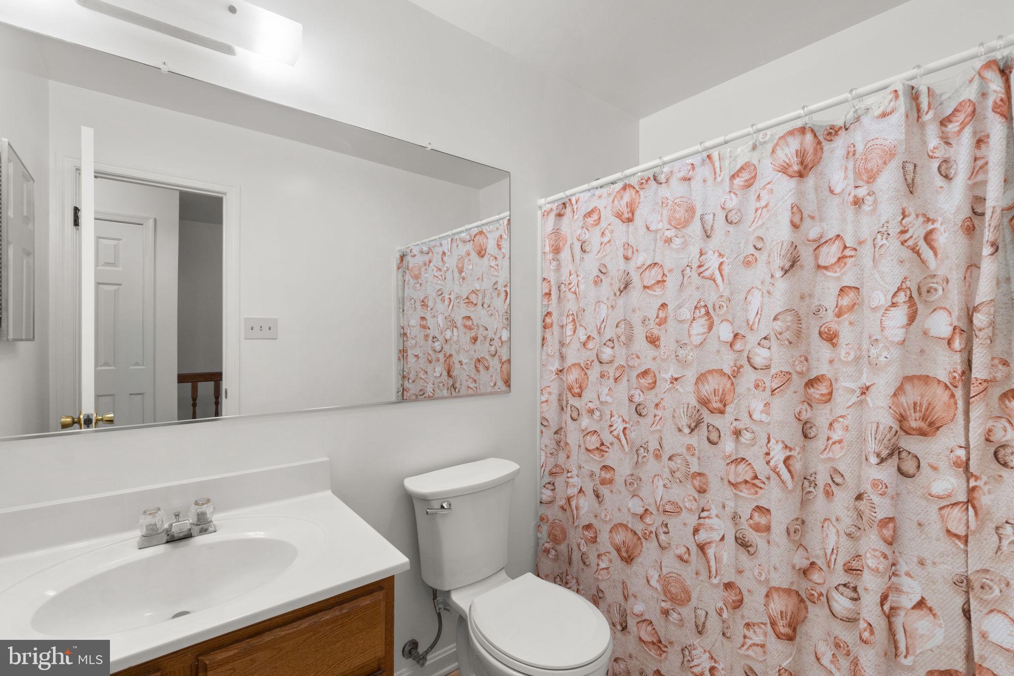 110 E HAMMAKER STREET