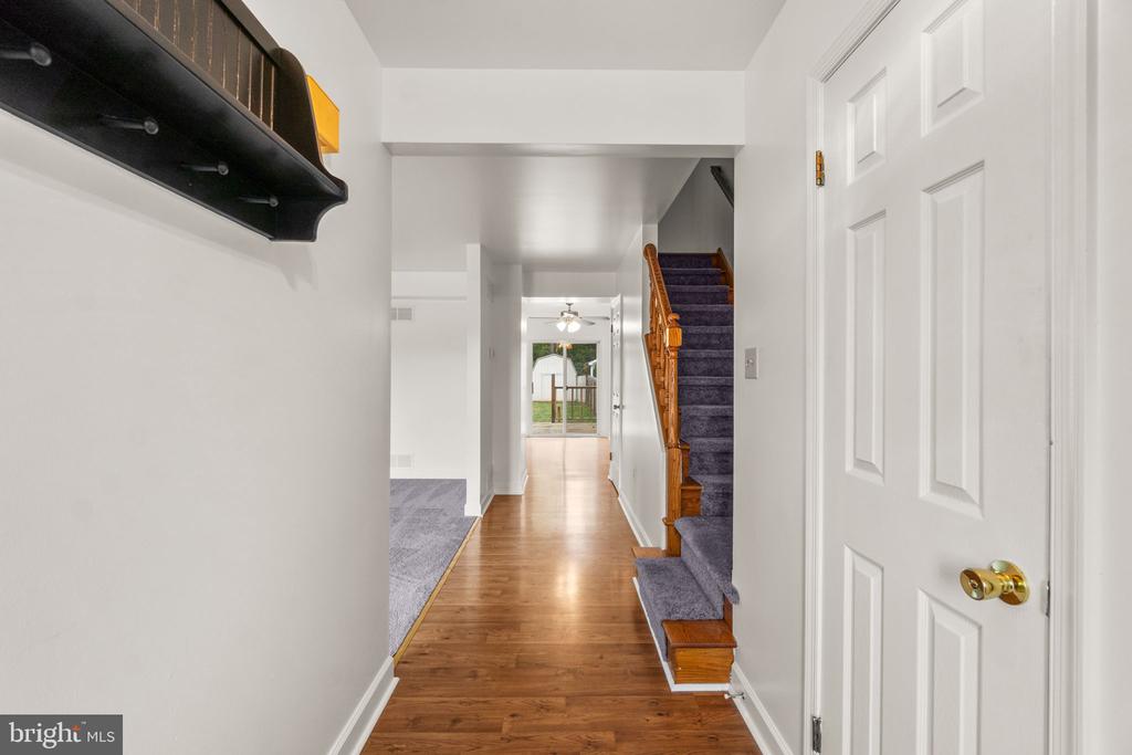 110 E HAMMAKER STREET