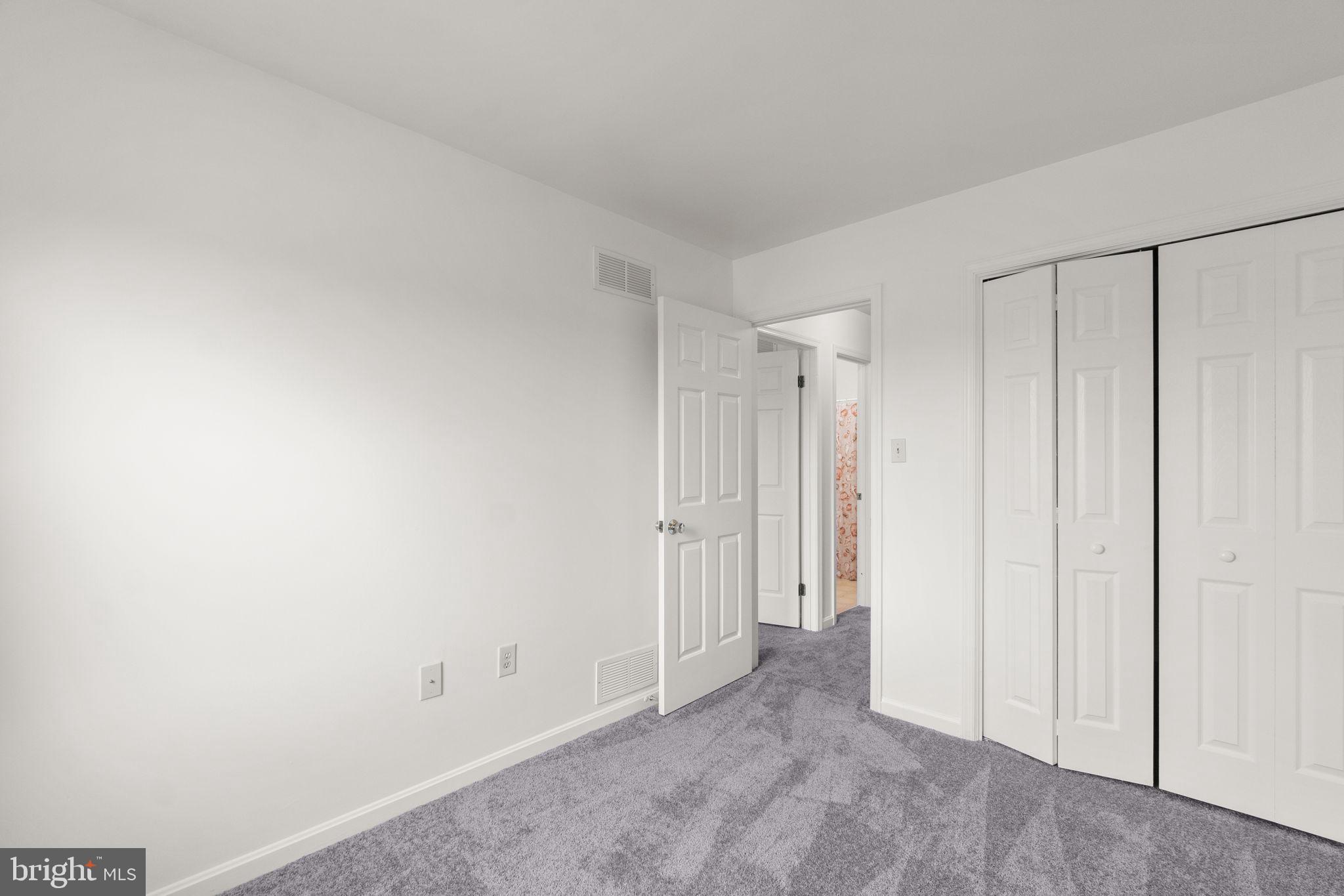 110 E HAMMAKER STREET