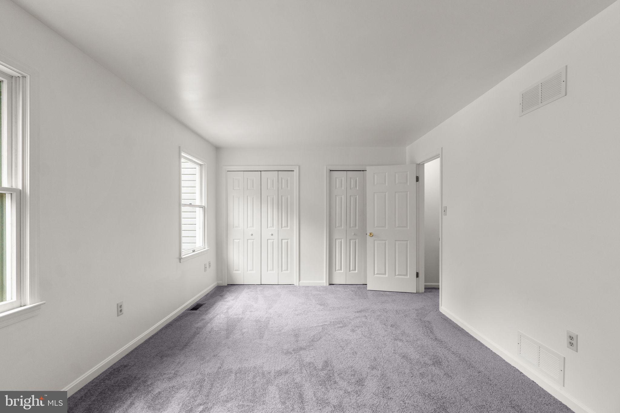 110 E HAMMAKER STREET