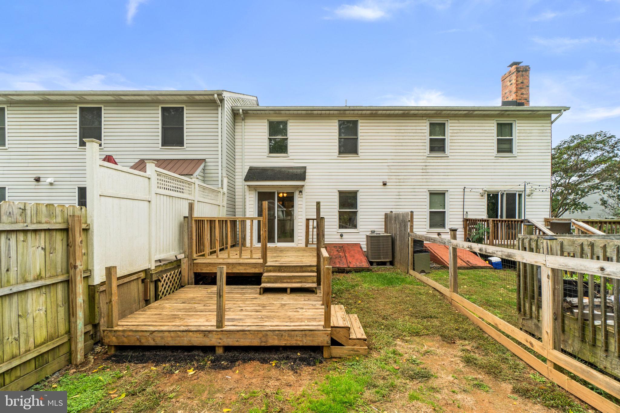 110 E HAMMAKER STREET