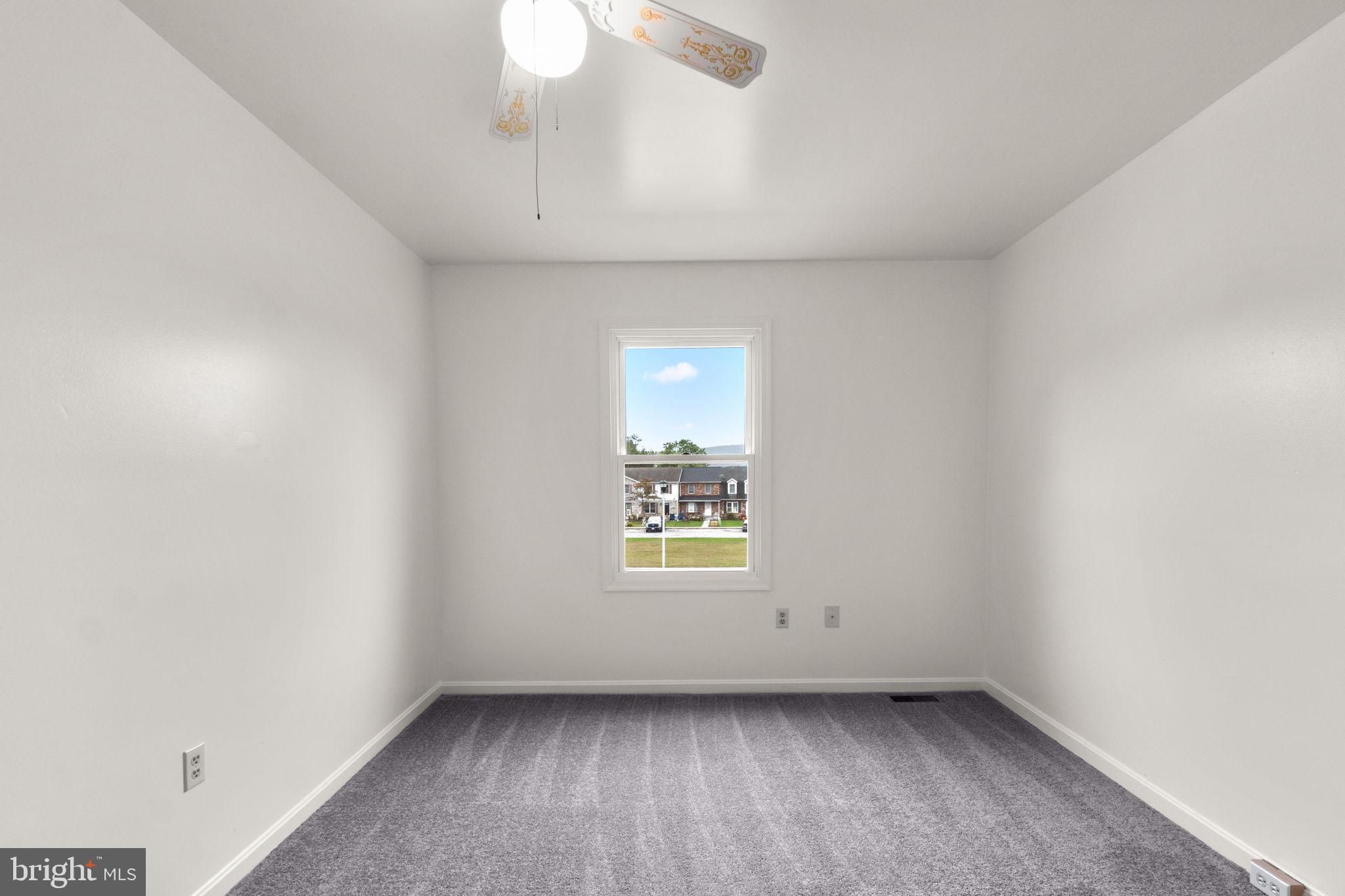 110 E HAMMAKER STREET