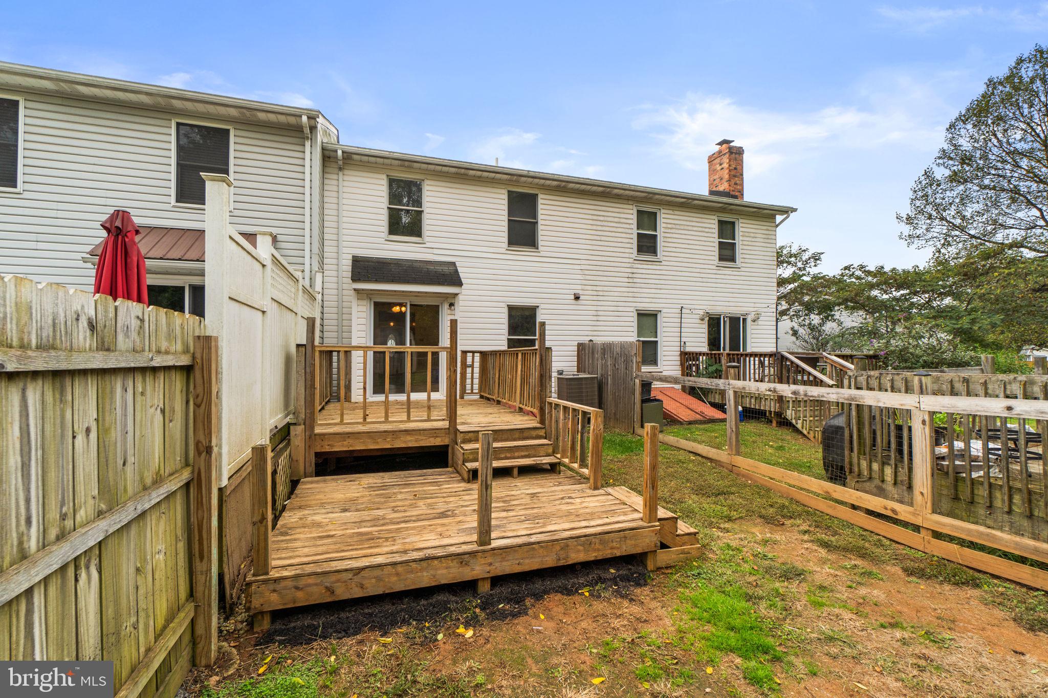 110 E HAMMAKER STREET