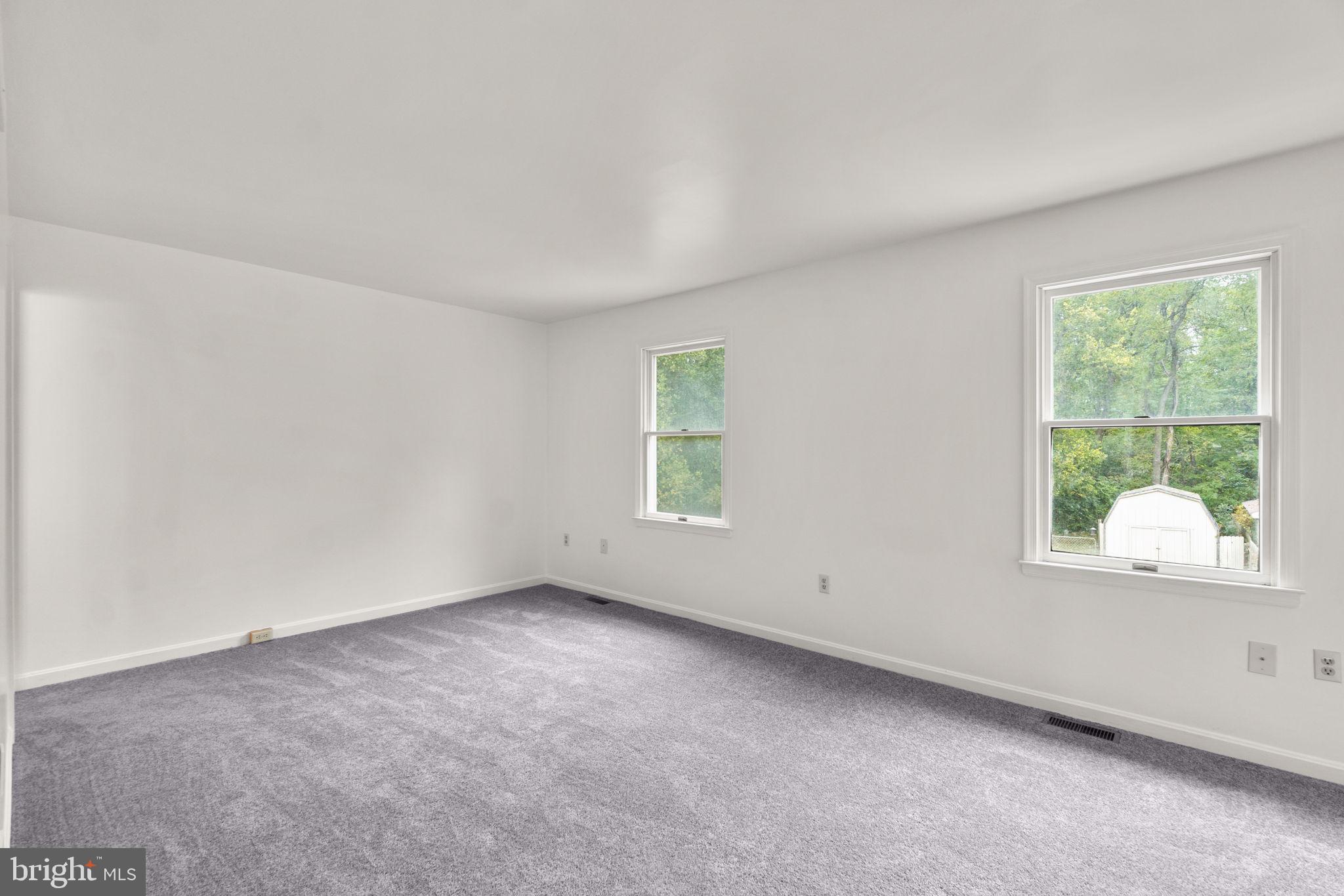 110 E HAMMAKER STREET