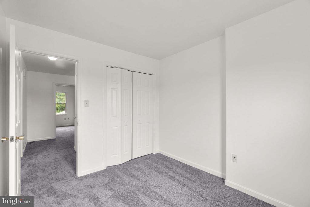 110 E HAMMAKER STREET
