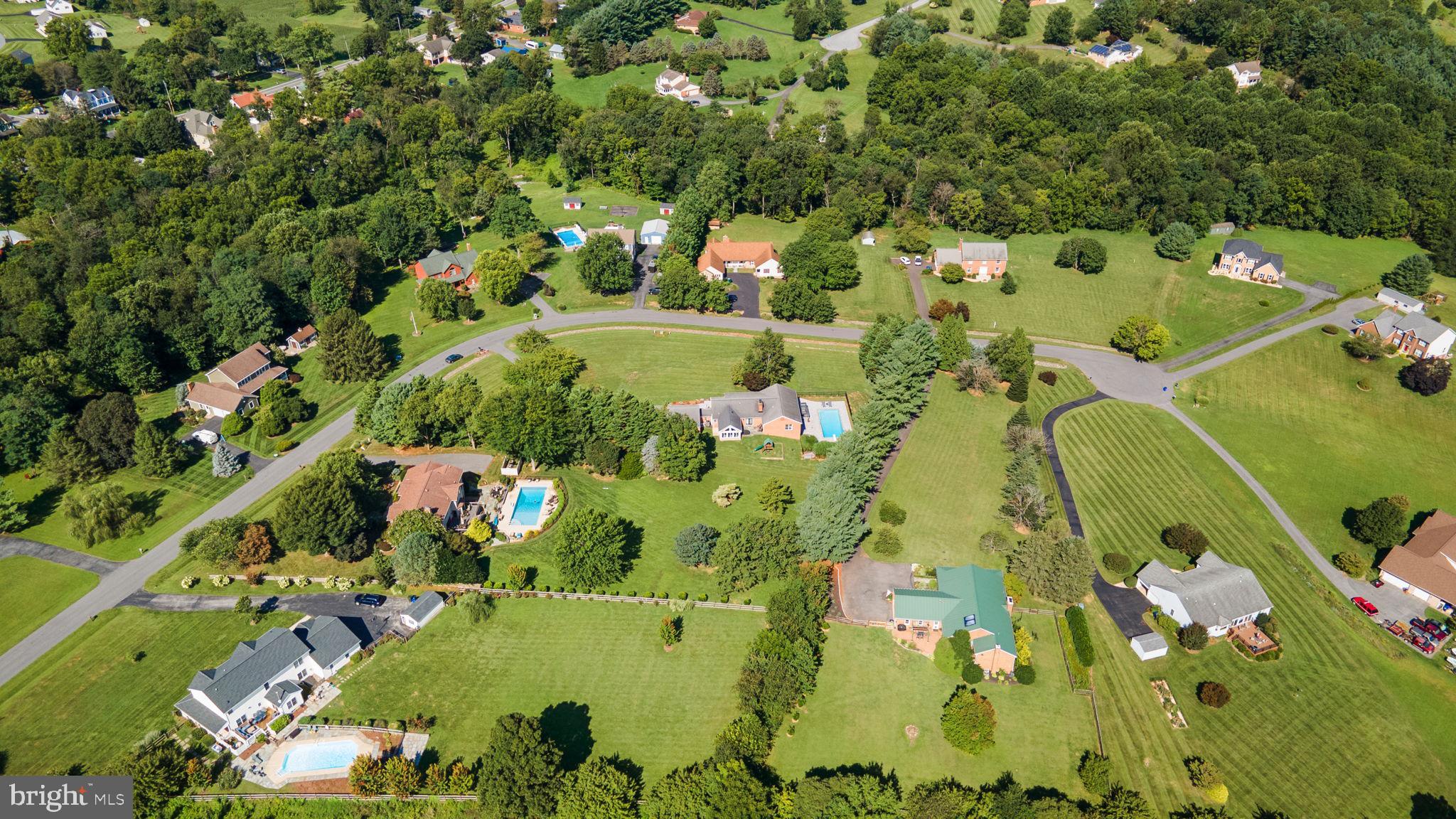 3856 SAINT CLAIR COURT