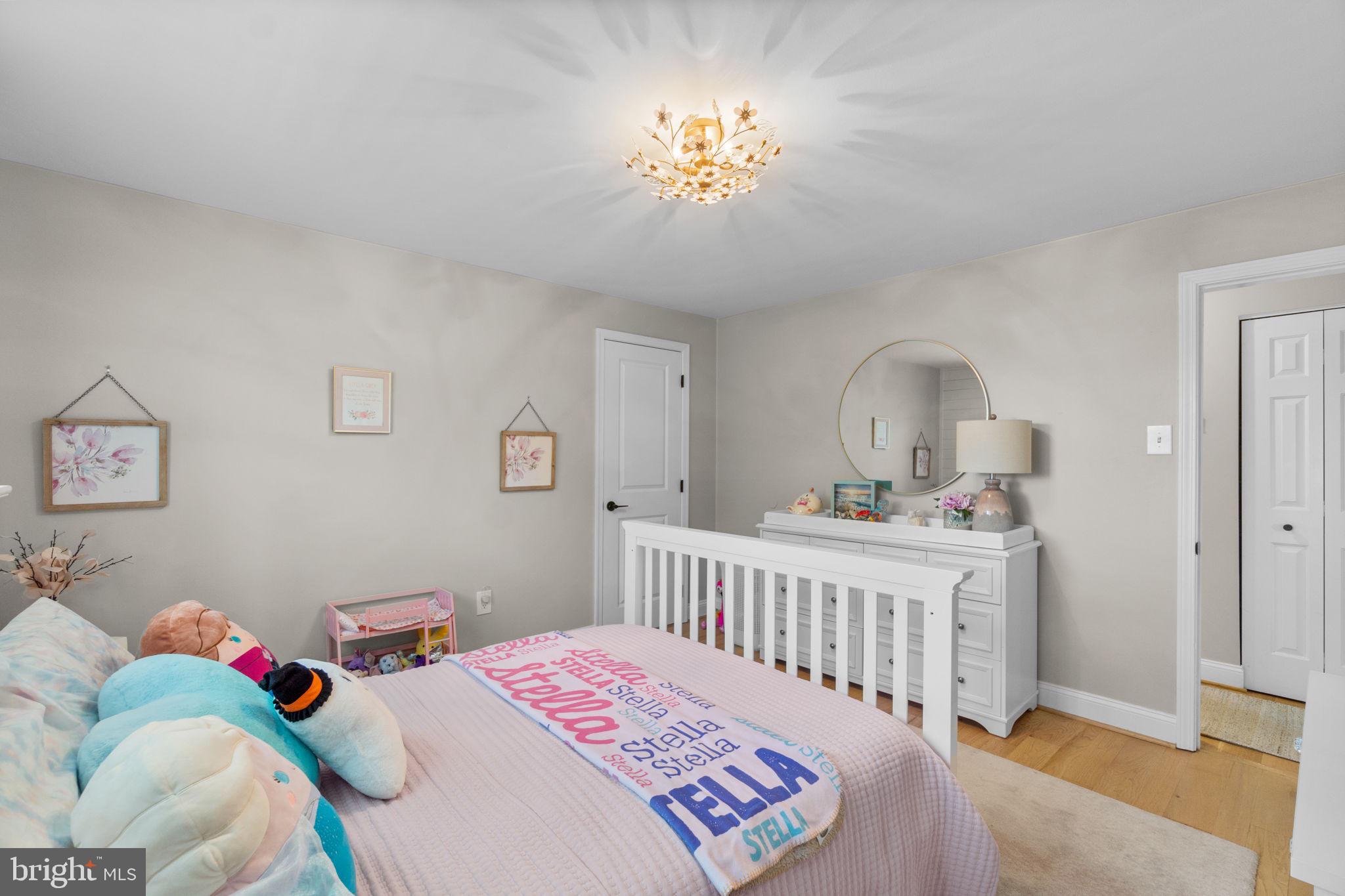 3856 SAINT CLAIR COURT