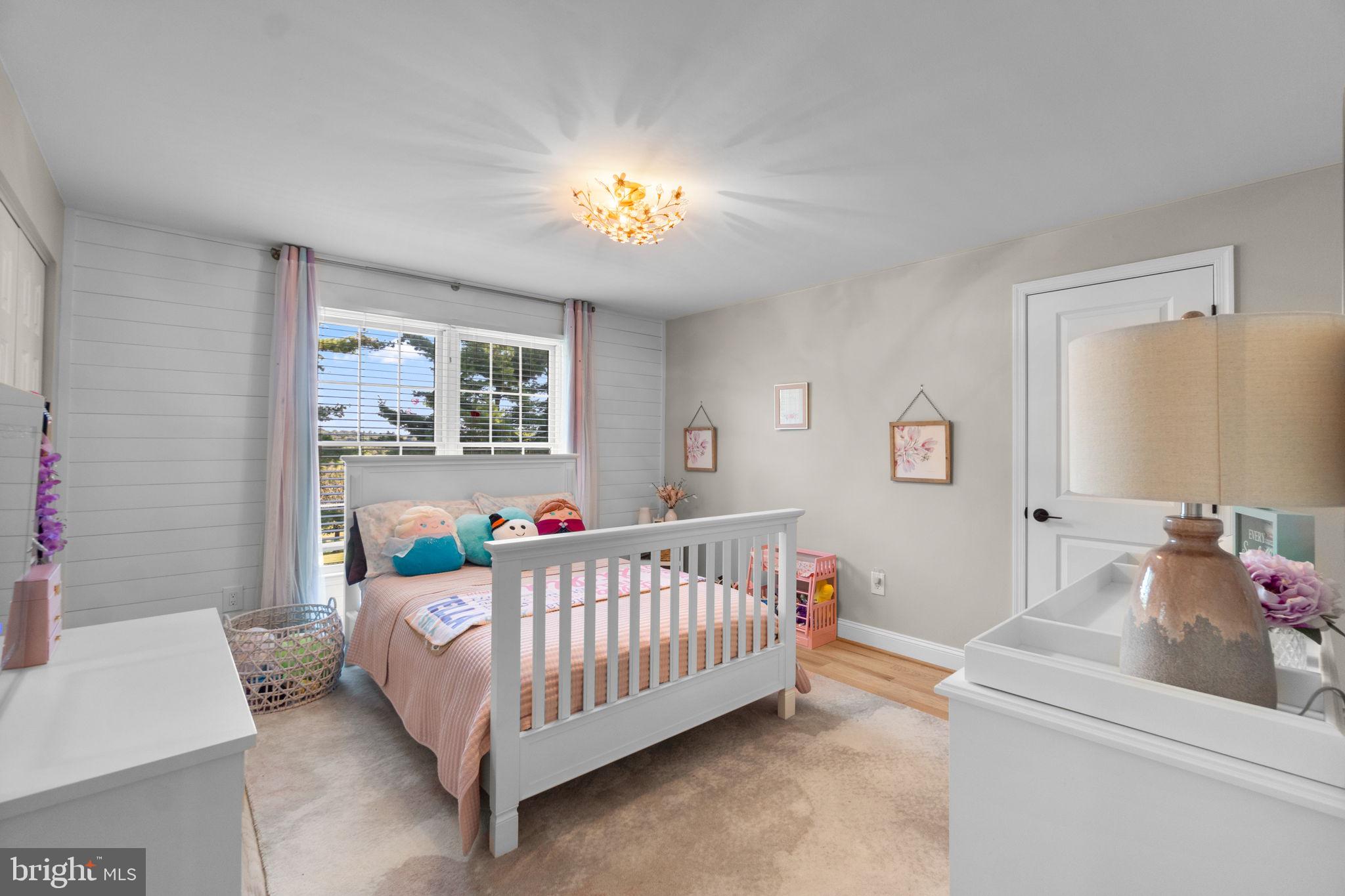 3856 SAINT CLAIR COURT