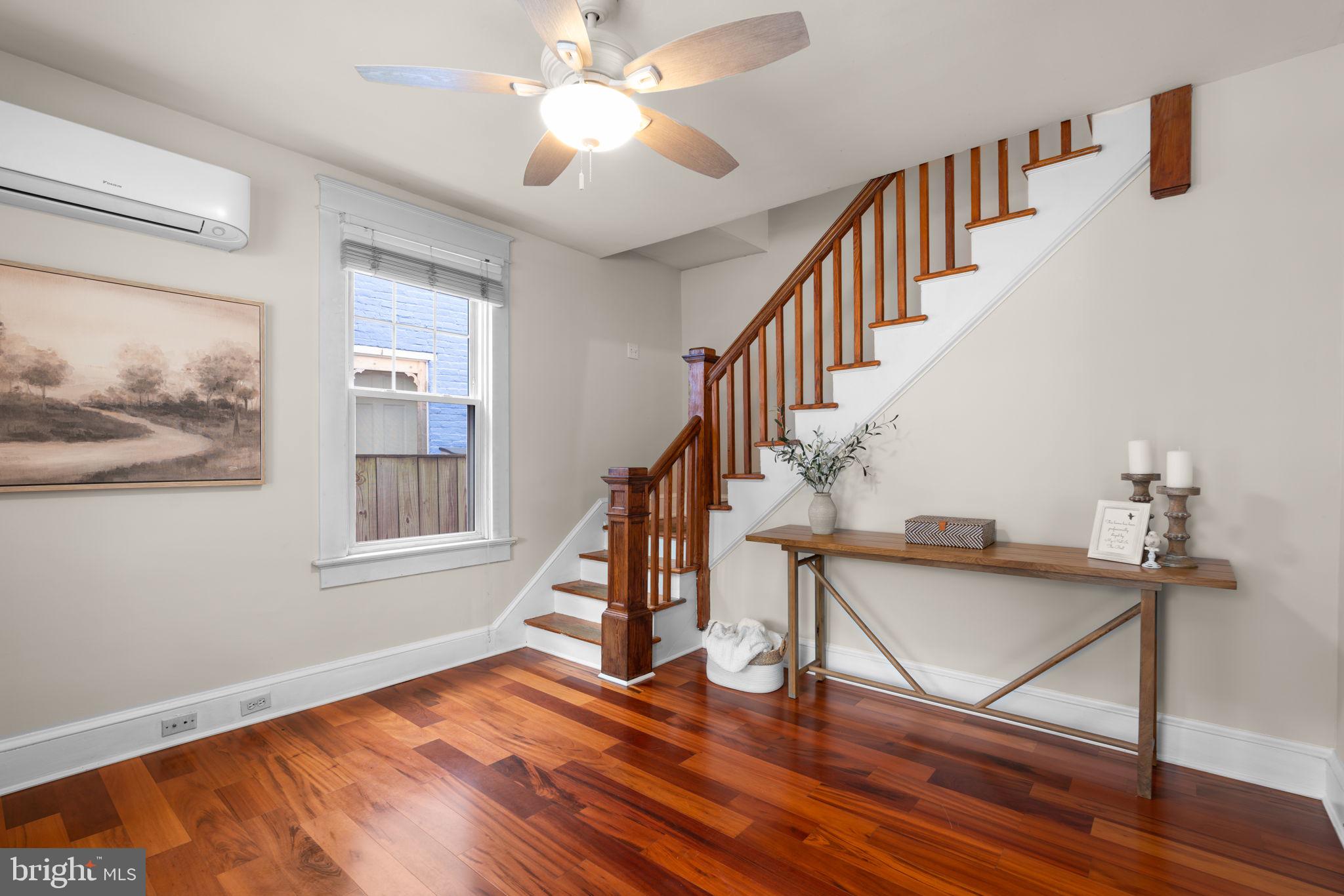 210 Dill Ave