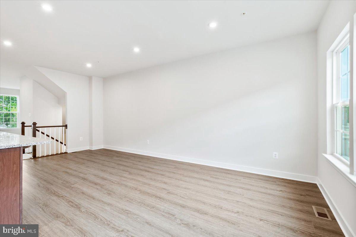 1795 ATLAS DRIVE