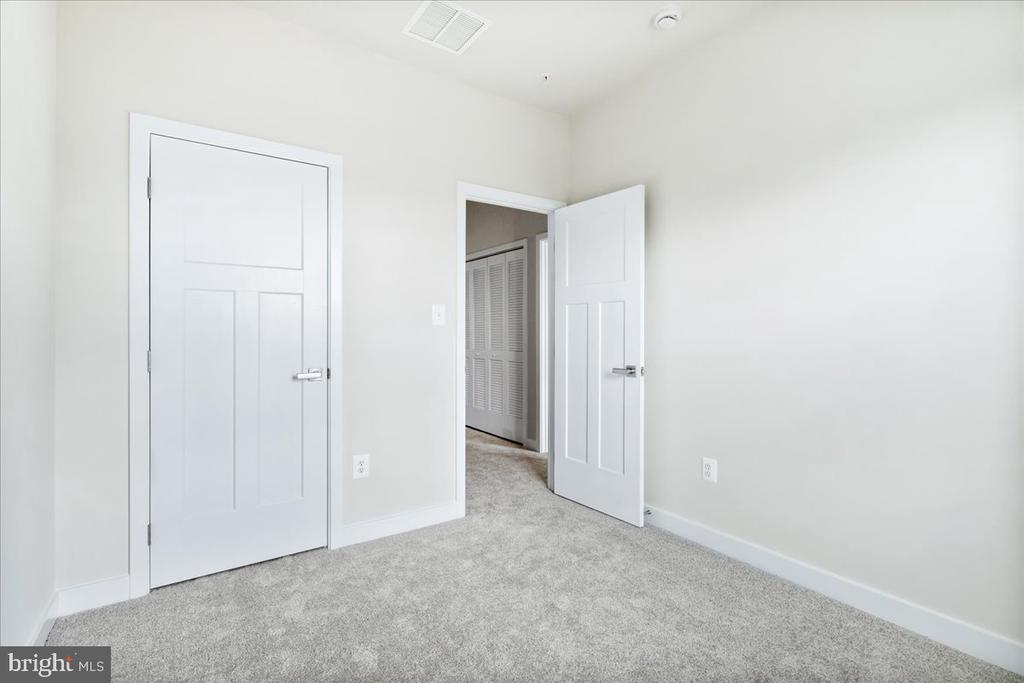 1795 ATLAS DRIVE