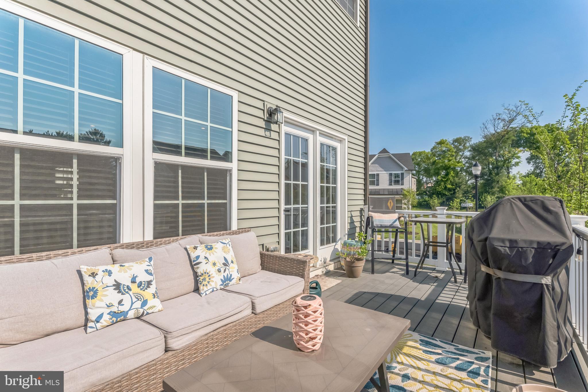 235 EDWIN RD