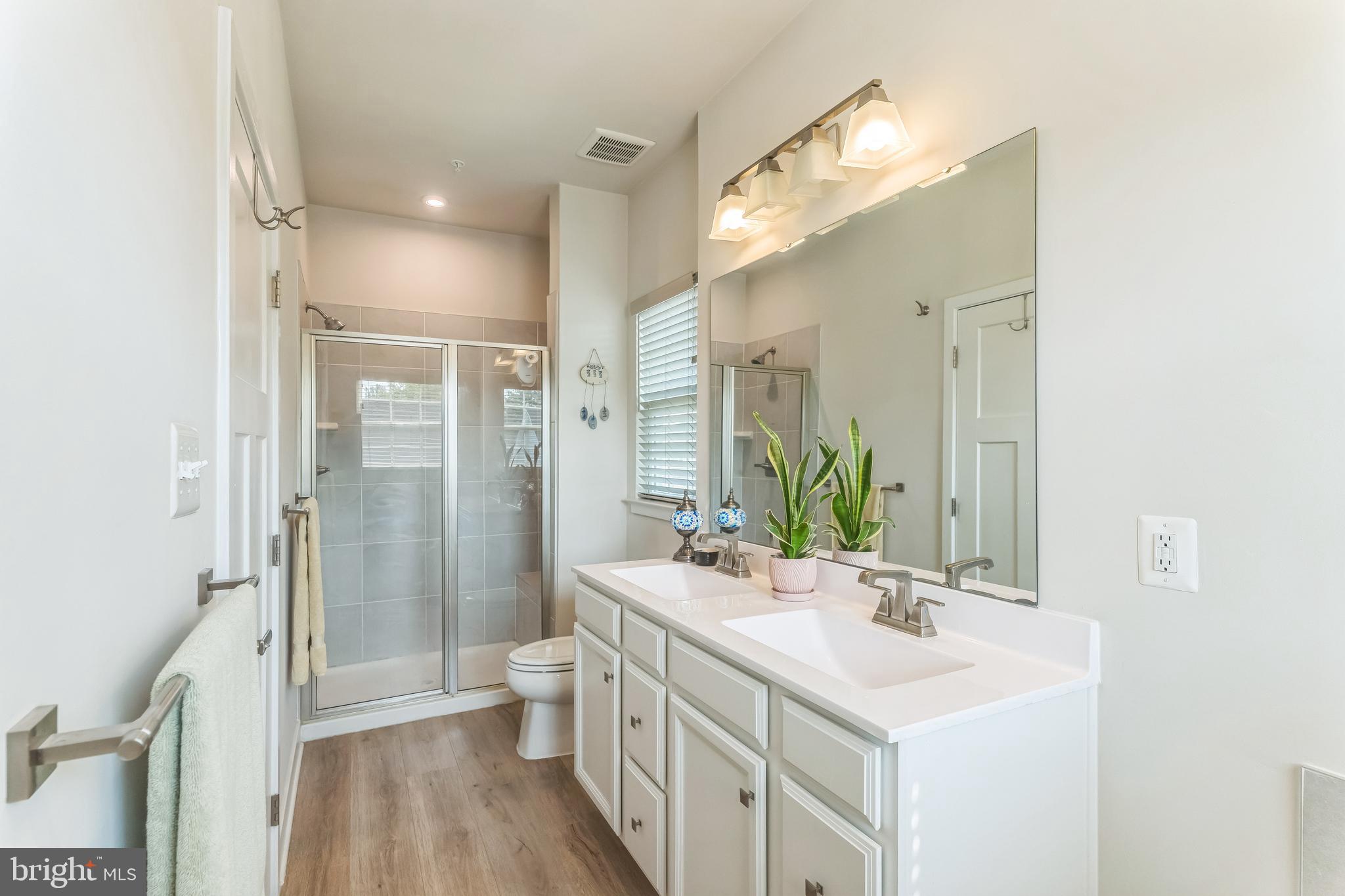 235 EDWIN RD