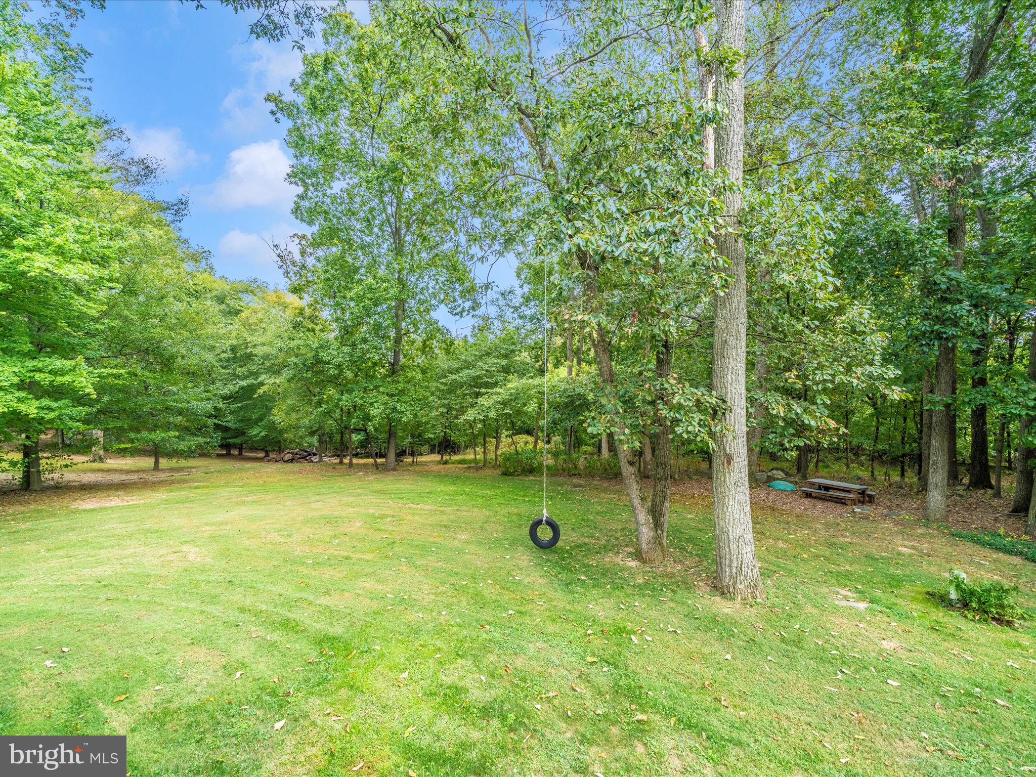 7813 OAK LEAF COURT