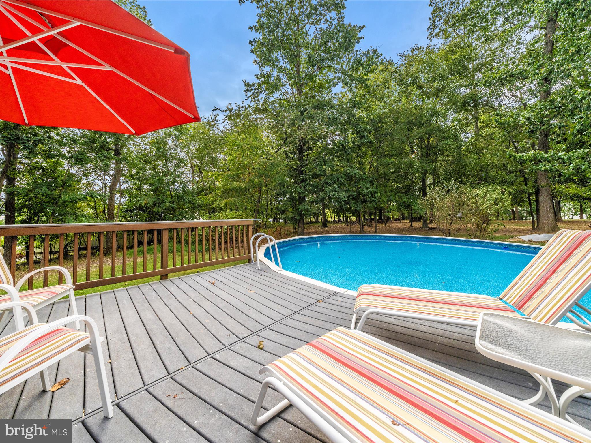 7813 OAK LEAF COURT