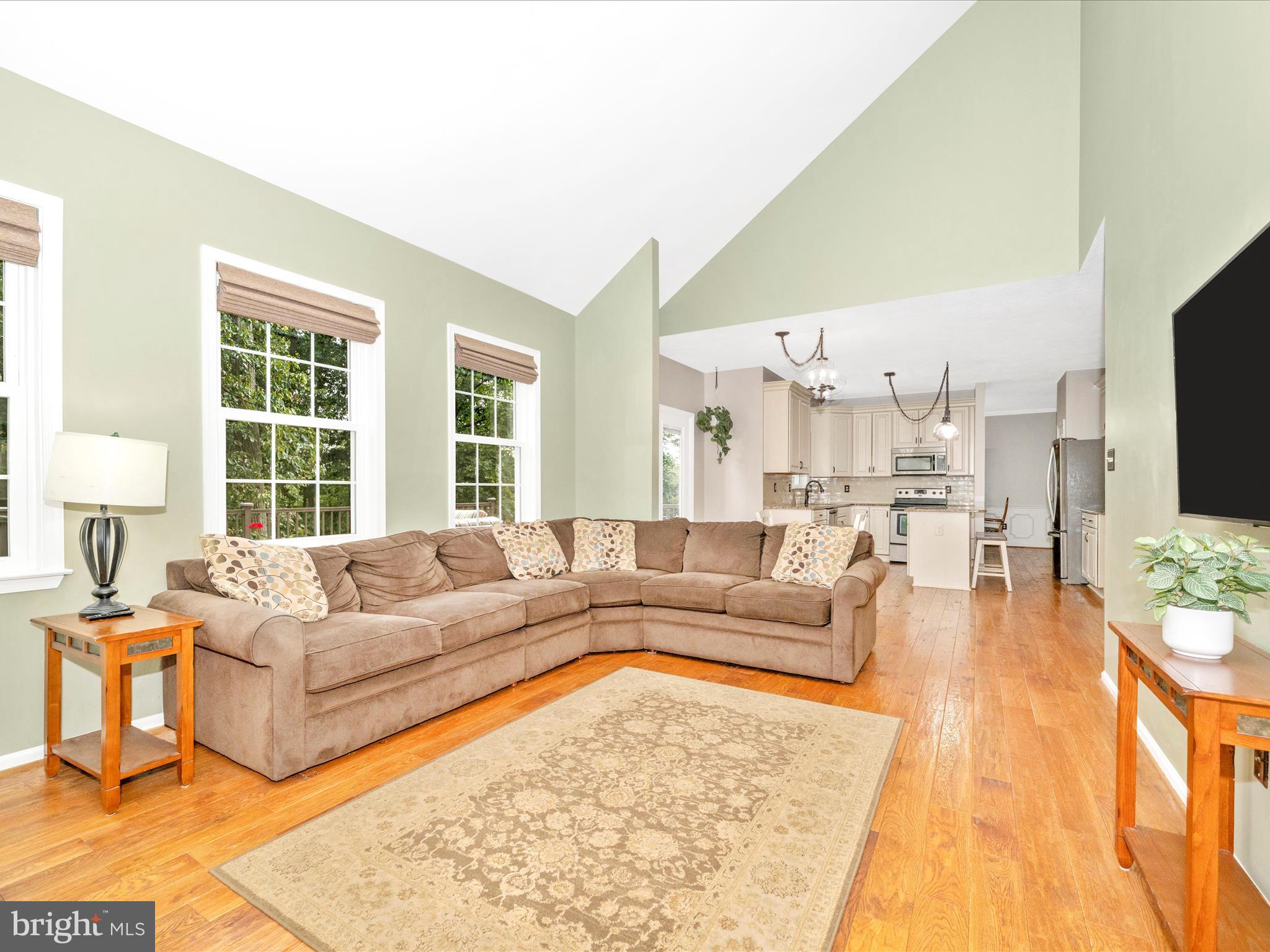 7813 OAK LEAF COURT