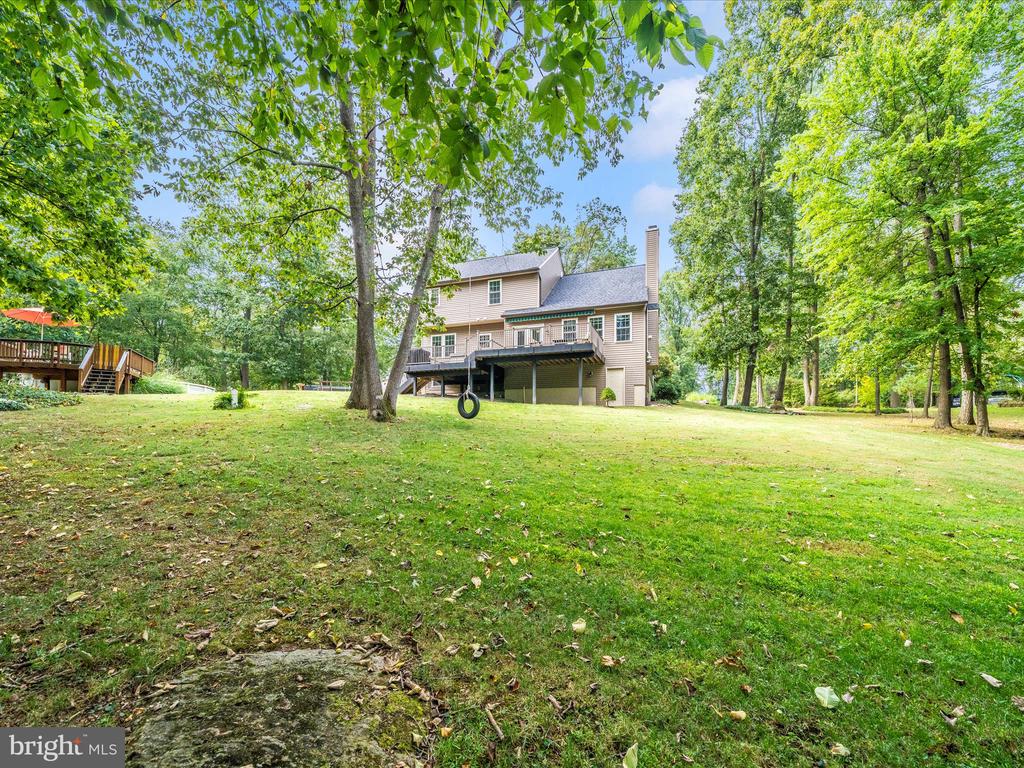 7813 OAK LEAF COURT
