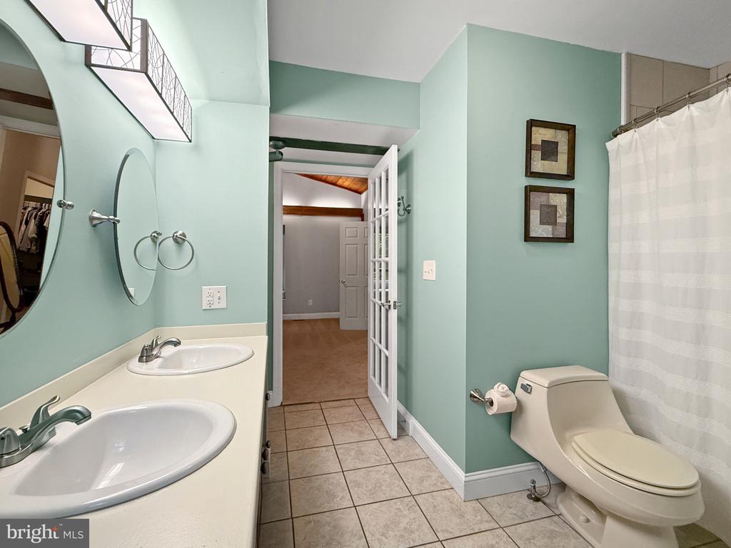 8749 RAMSBURG ROAD