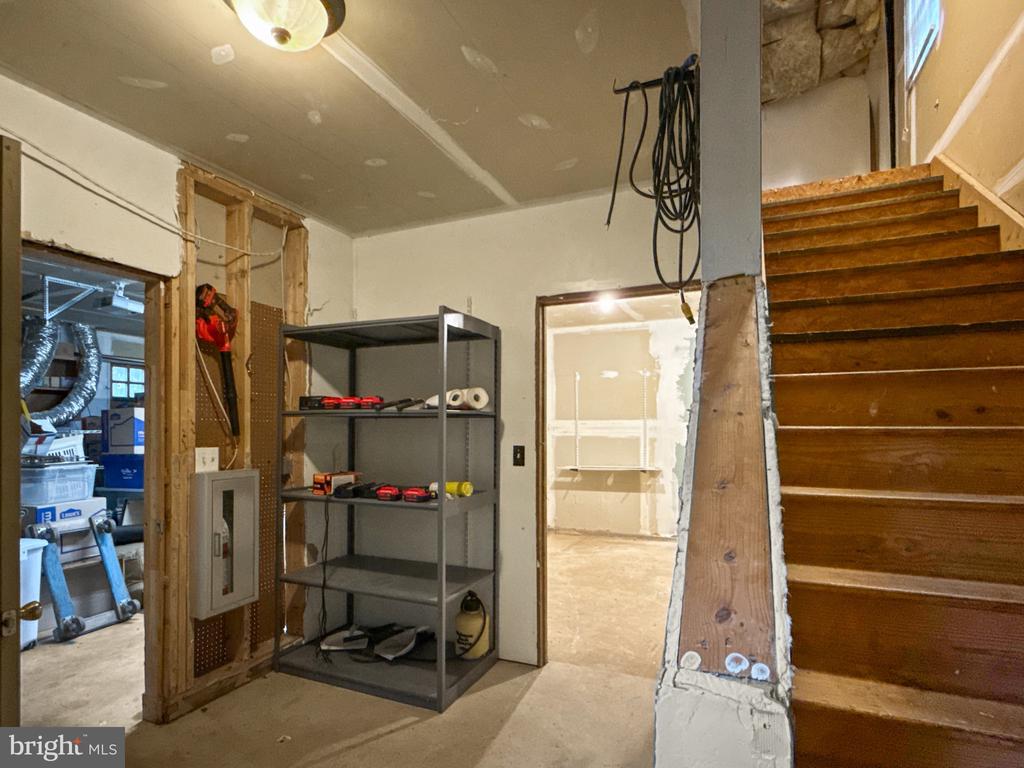 8749 RAMSBURG ROAD