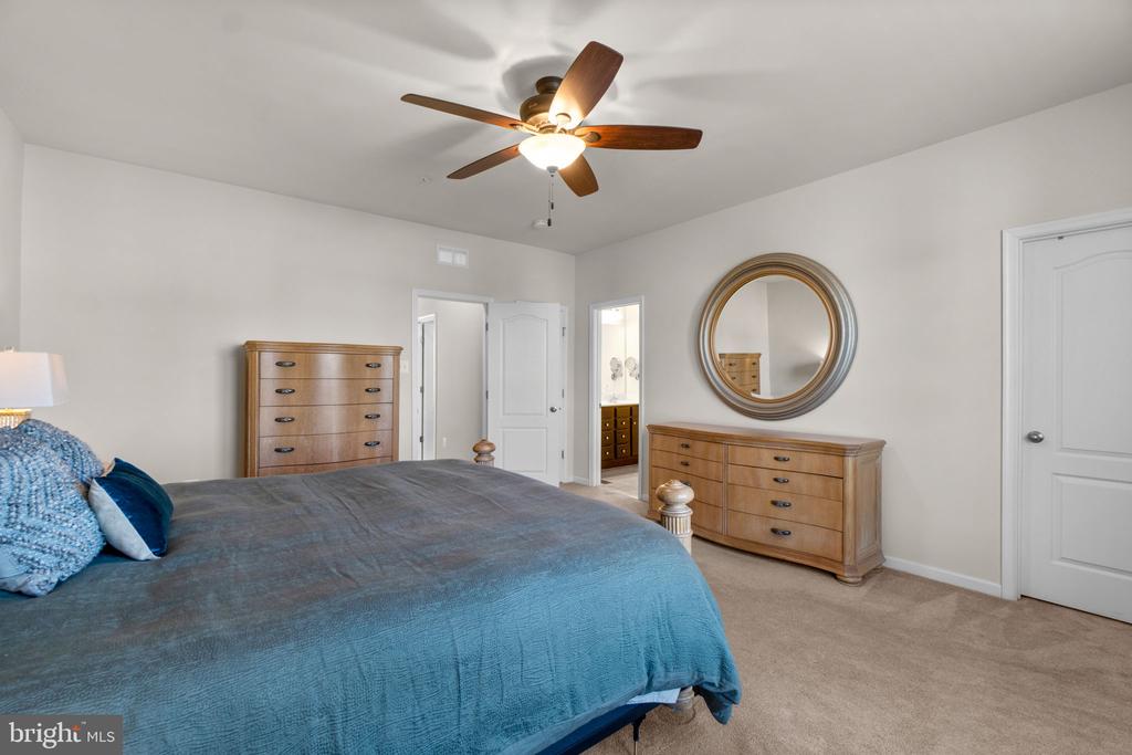 2804 SHEARWATER LANE