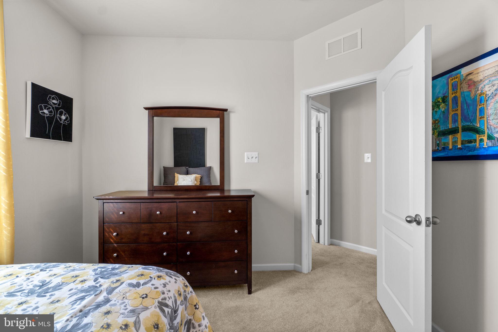 2804 SHEARWATER LANE