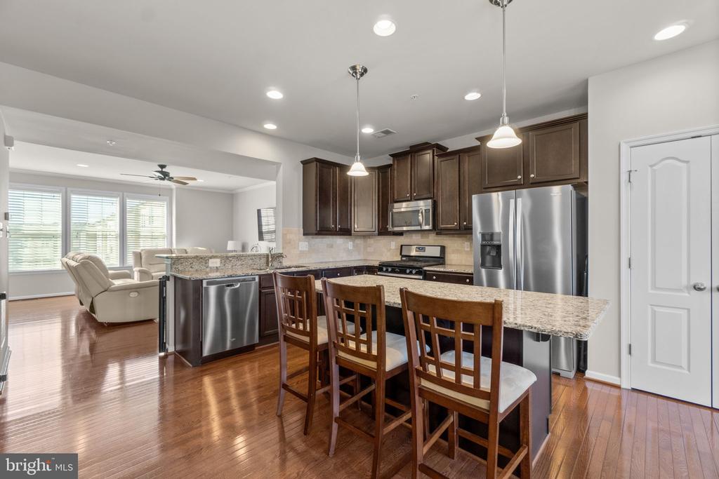 2804 SHEARWATER LANE