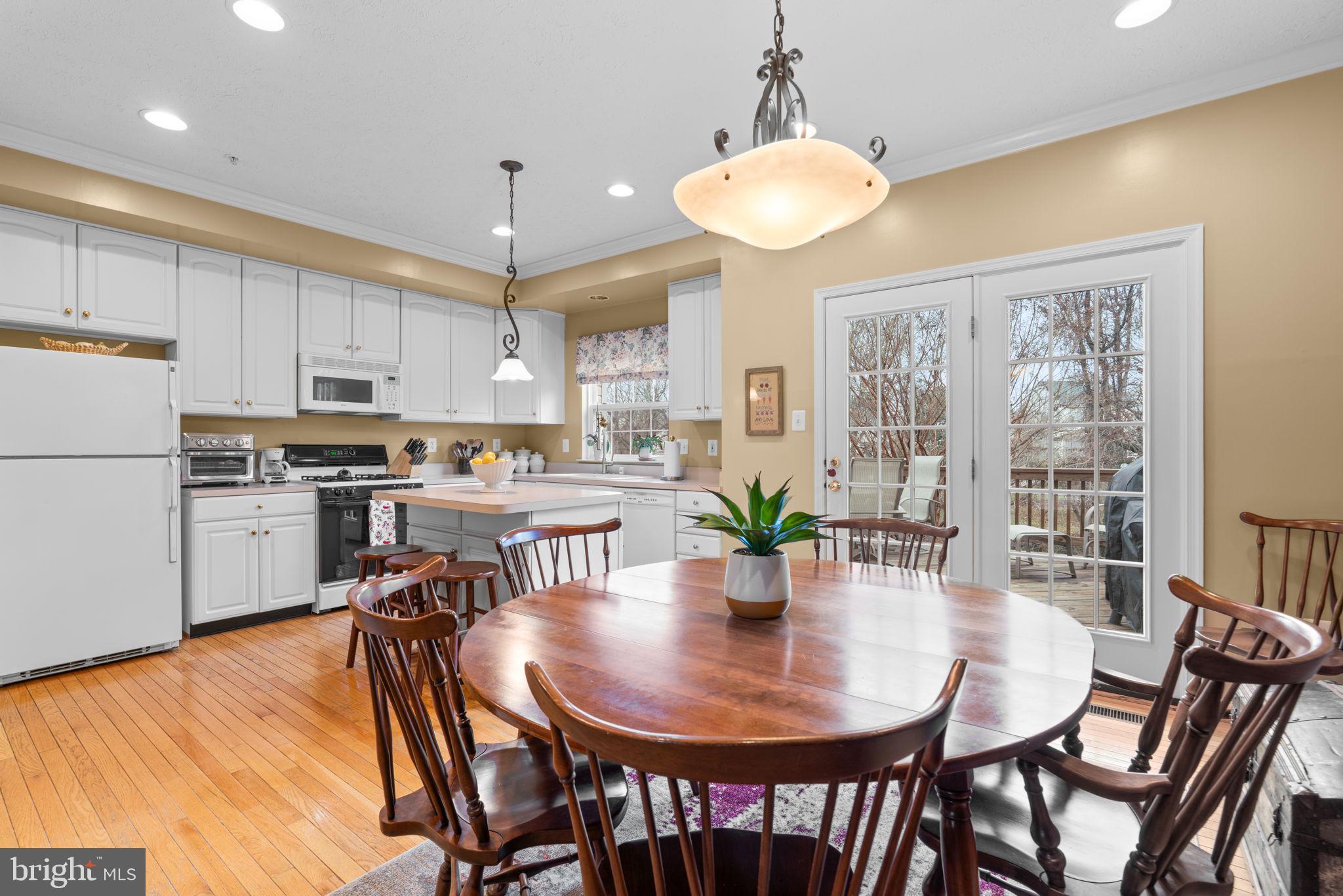 9530 BELLHAVEN COURT