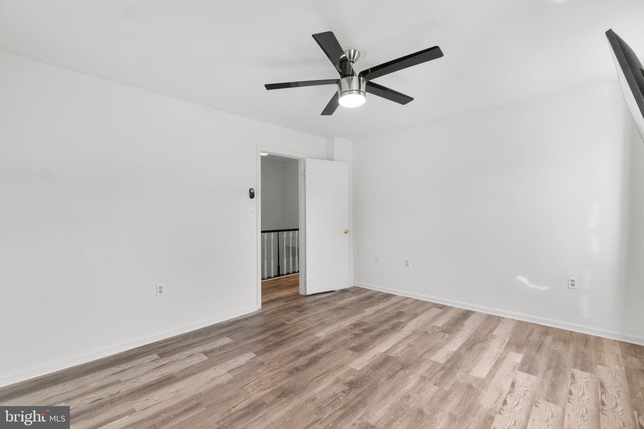 1225 DANIELLE DRIVE E 1225E