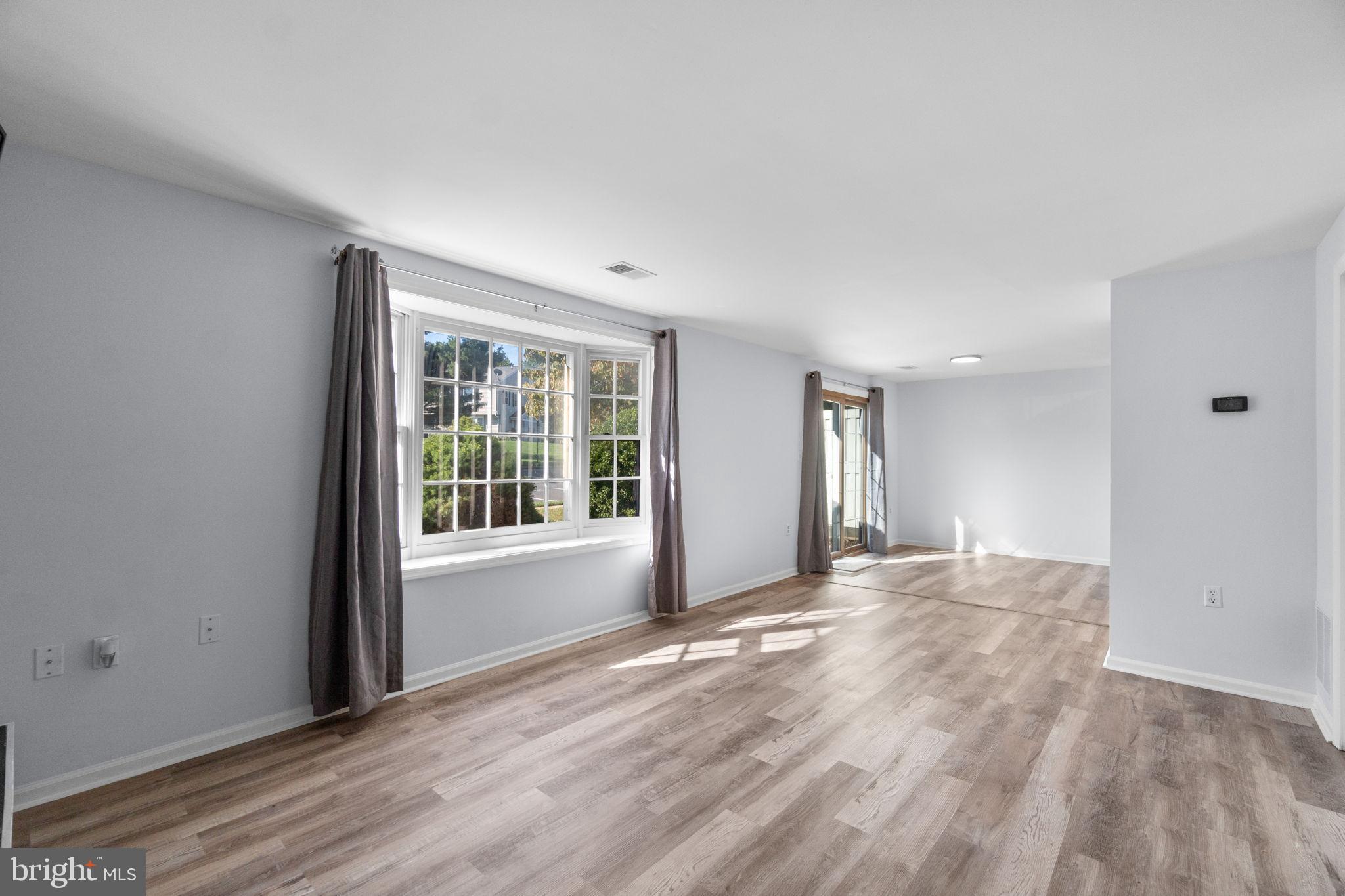 1225 DANIELLE DRIVE E 1225E