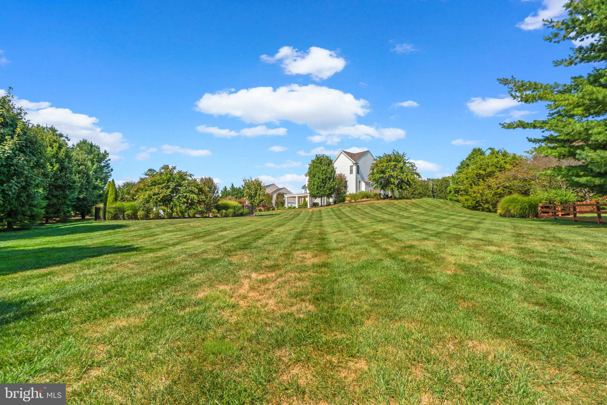 4257 BRIARWOOD COURT